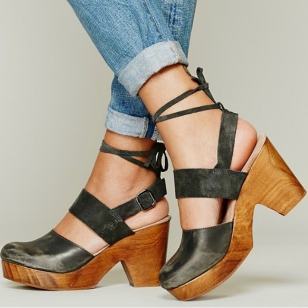 Free People {Belmont Leather Clogs}